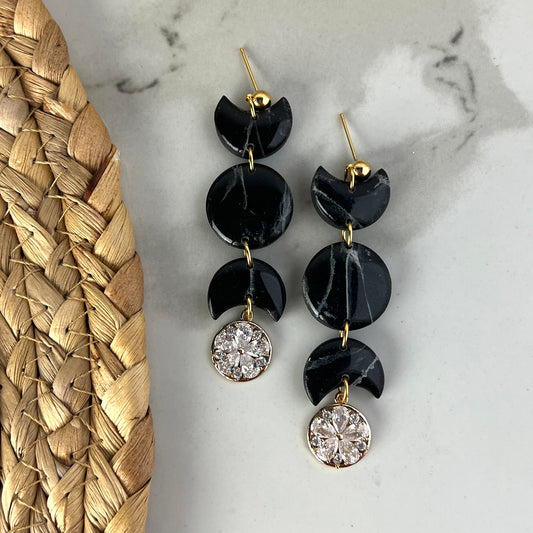 Boucles d’oreilles en argile polymère Moon Phase Glam Dangle