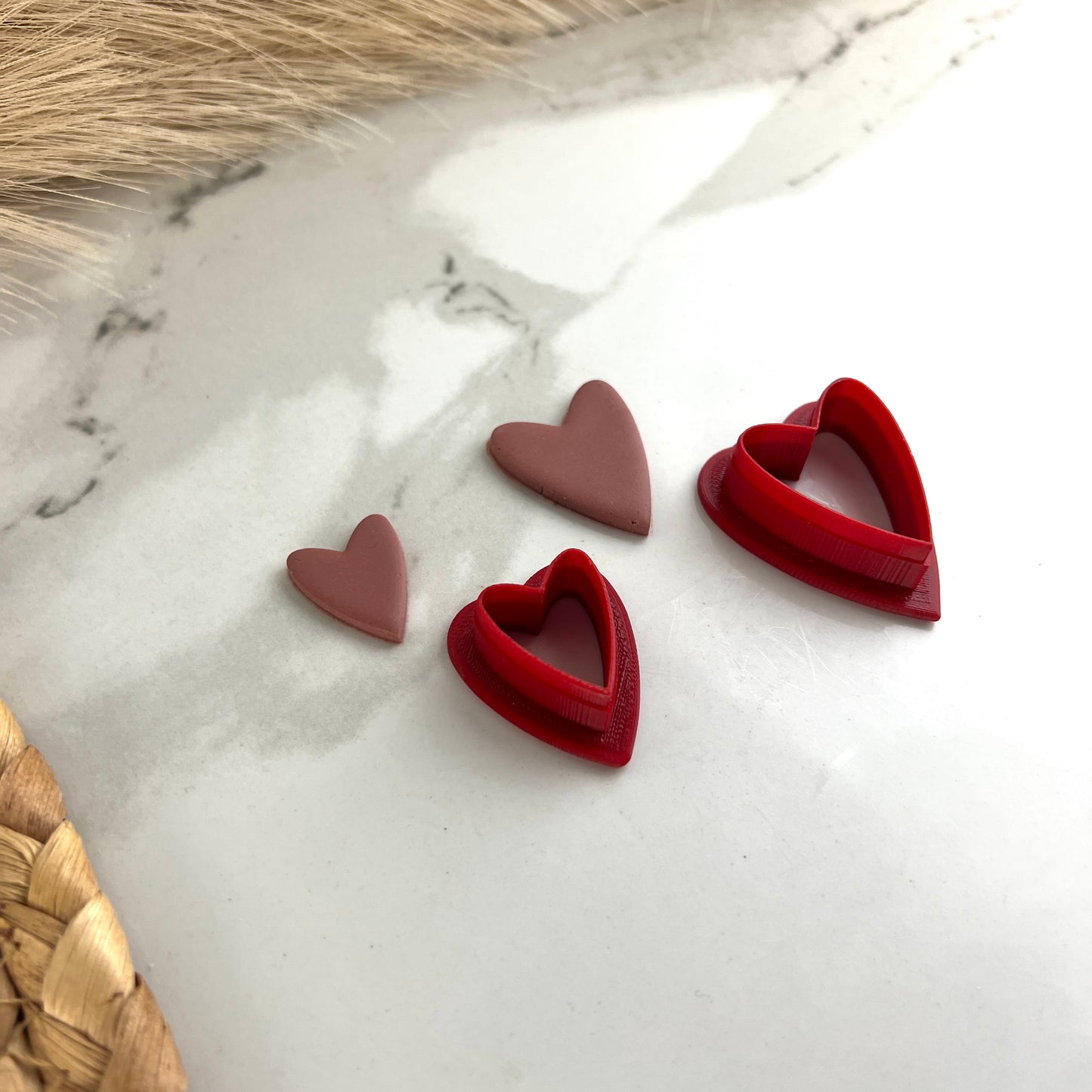Cortador de arcilla polimérica con forma de corazón cónico para el día de San Valentín, pequeño y mediano
